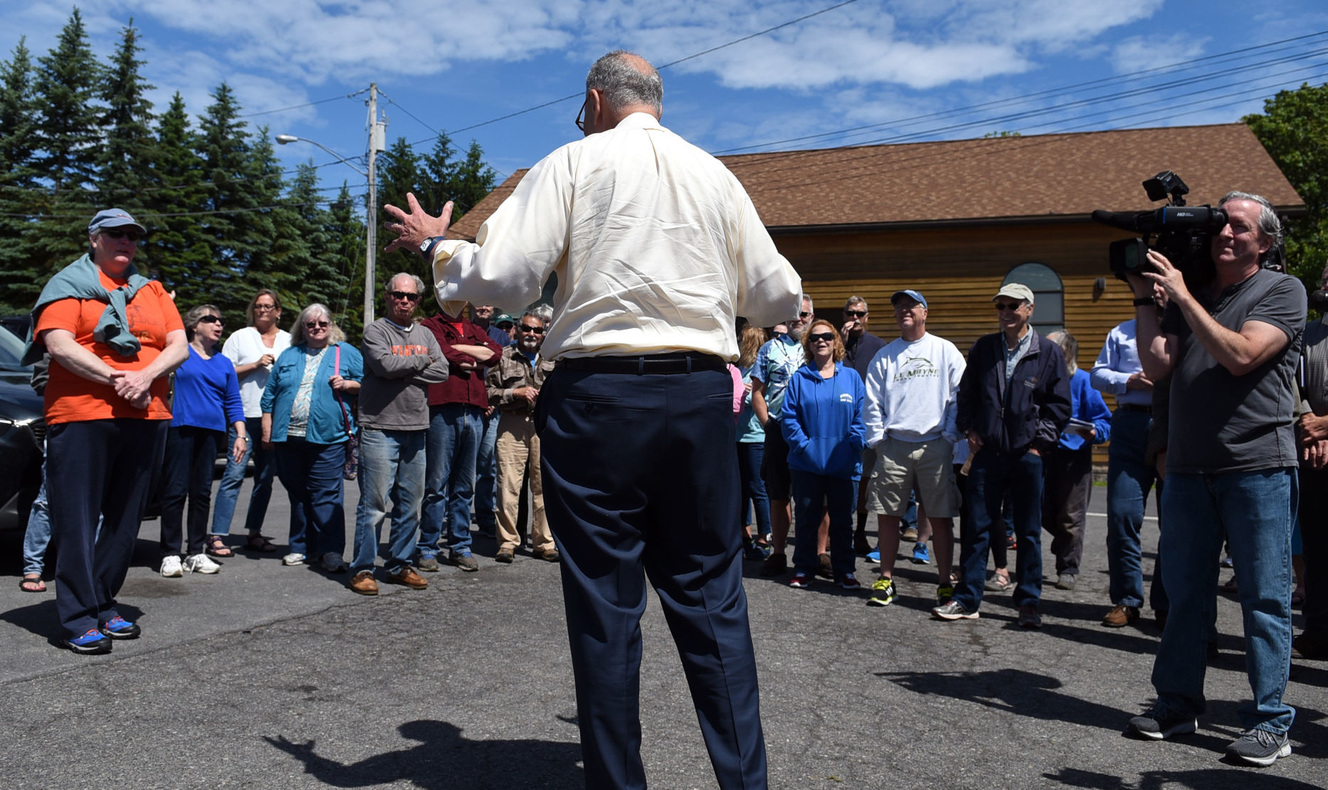 Schumer tours flood damage 3.JPG